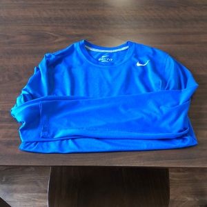 Nike Men’s single color L/S dri fit